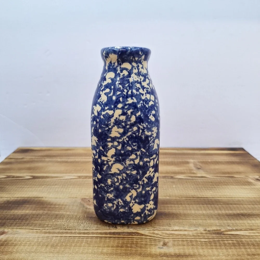 Alpine Pottery Roseville‎ Ohio 1997 Milk Bottle Vase Blue Spongeware 6.5